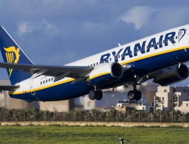 Ακυρώνονται 150 πτήσεις της Ryanair – Ταλαιπωρία για χιλιάδες επιβάτες